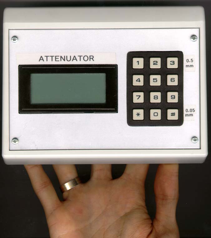 View of Attenuator Controller [jpg, 300dpi, 47kB]
